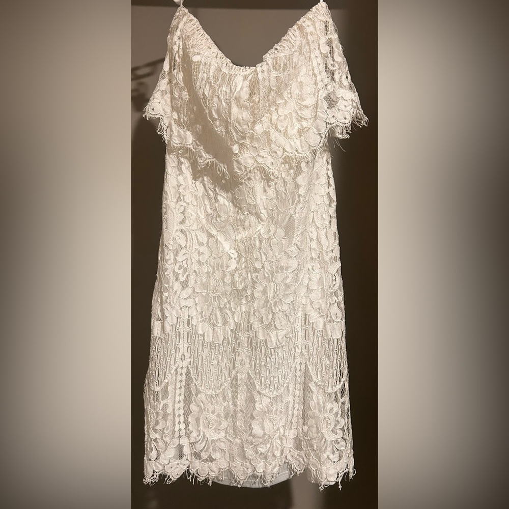 Lulus | Delia Lace Strapless Dress